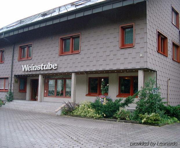 Hotel Weinstube Nendeln Екстер'єр фото